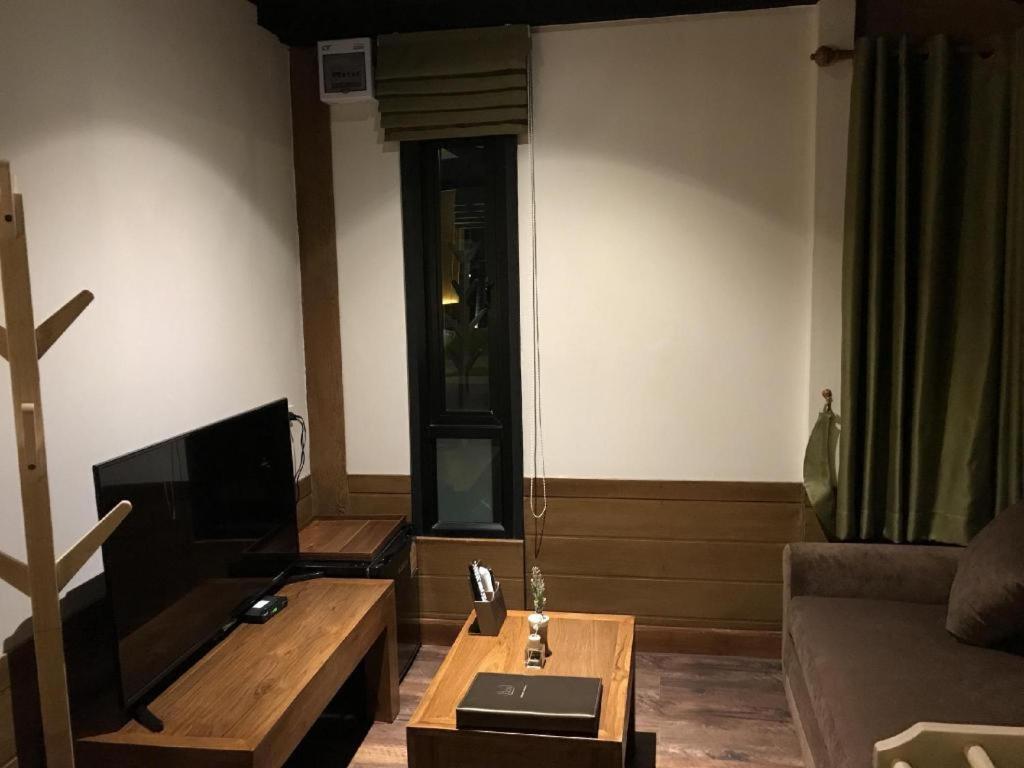Lana Hotel Chiang Mai Esterno foto
