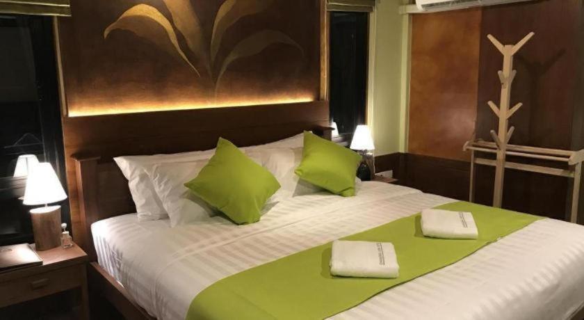 Lana Hotel Chiang Mai Esterno foto
